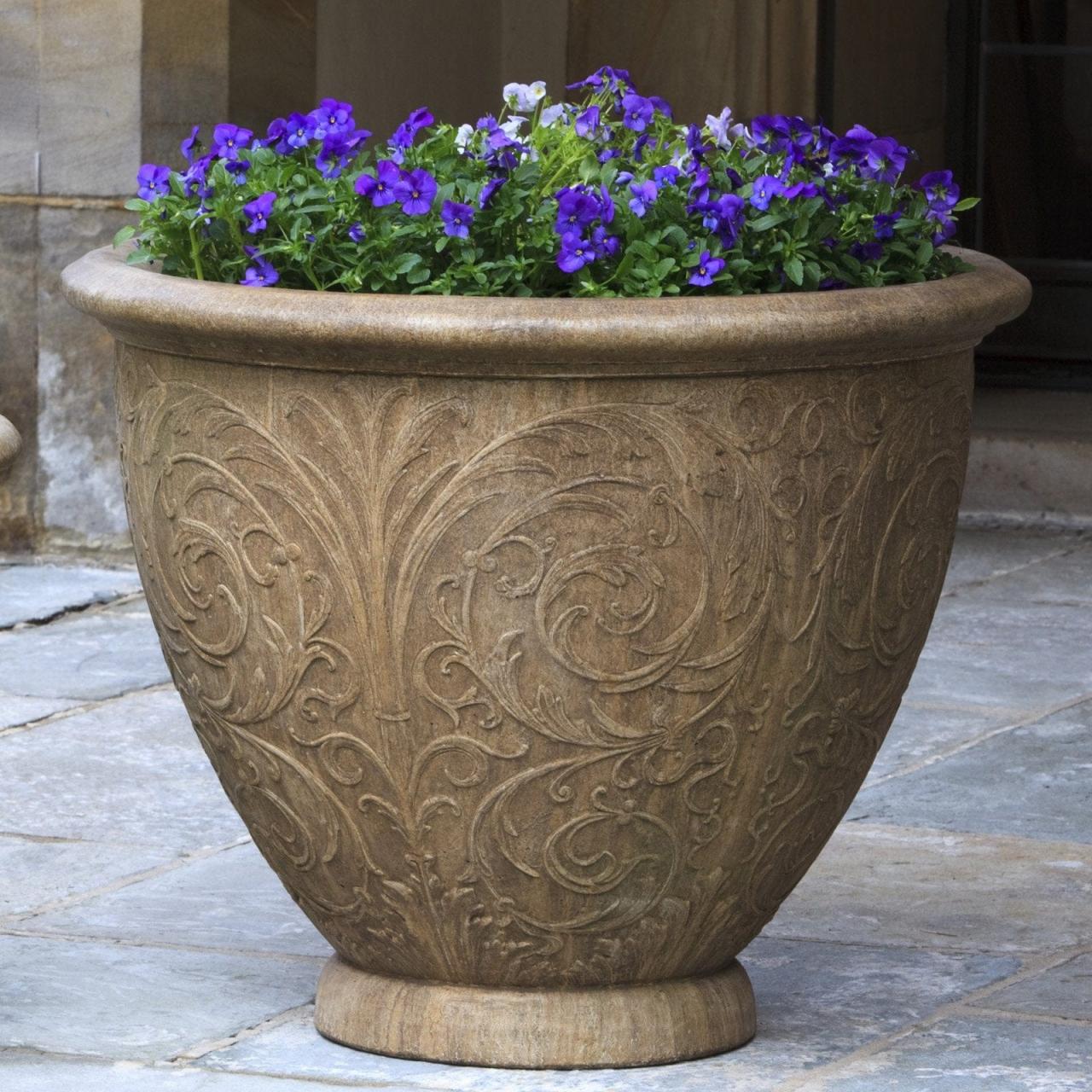 Large exterior plant pots